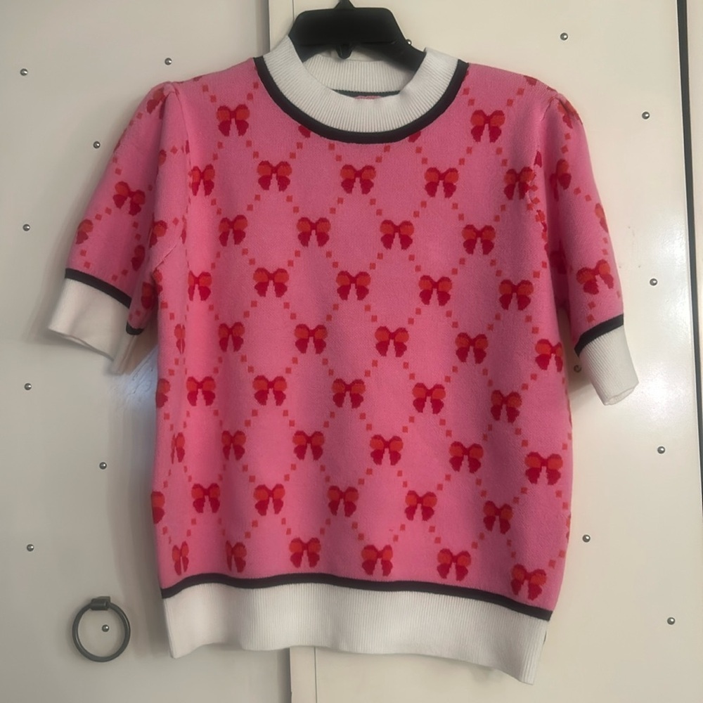 Bow sweater - size M
